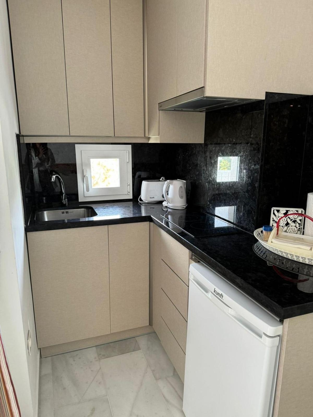 Estudio En Occidental De Puerto Banus